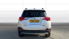 Toyota Rav 4 2.2 D-4D Invincible 5dr Diesel Estate